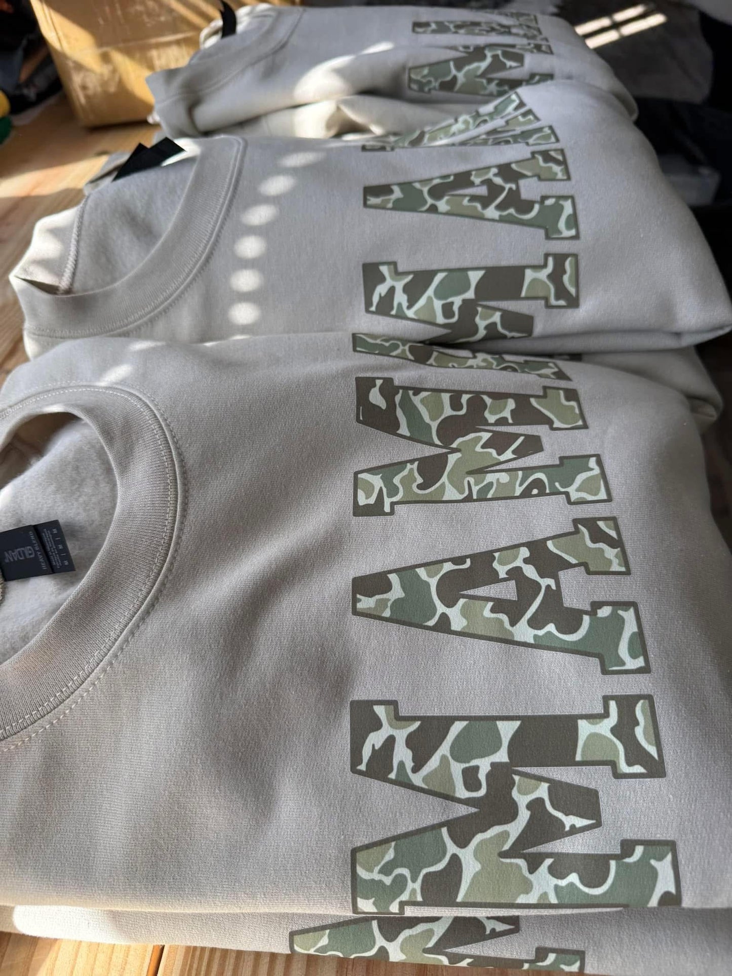 Old School Mama - CREWNECK